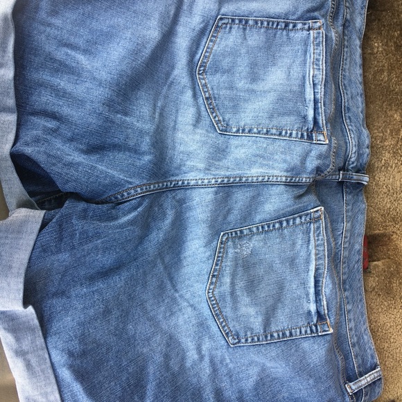 Torrid jean shorts size 26 - Picture 3 of 3
